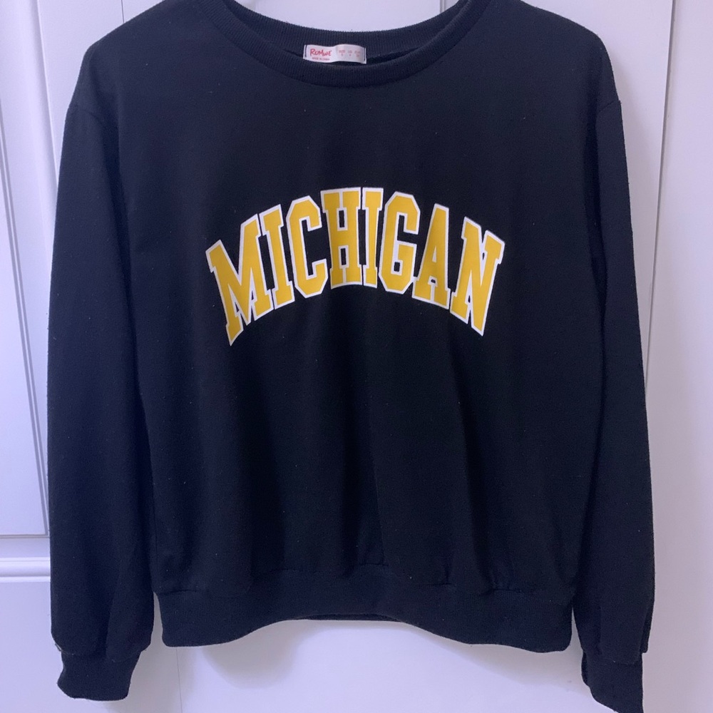 Michigan sweatshirt